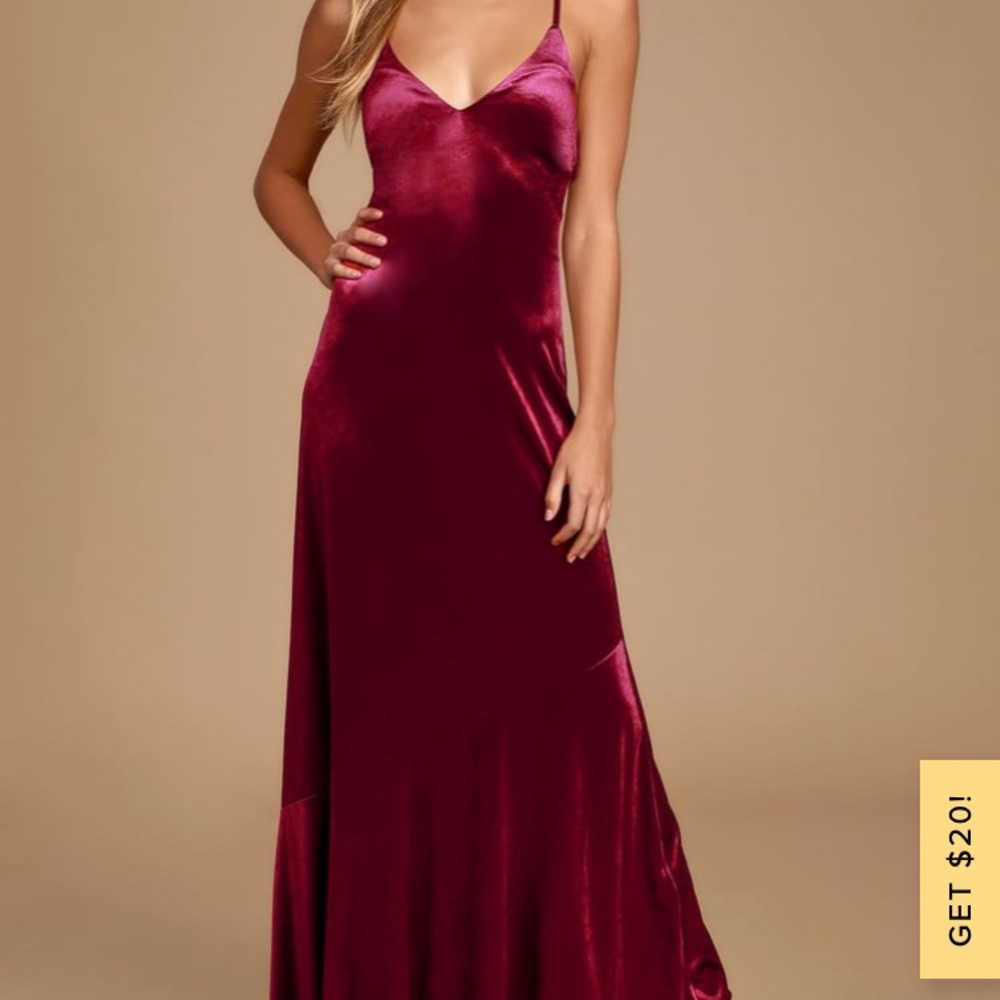 Burgundy Velvet Lulu’s Formal Maxi Dress.